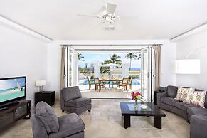 Coral Beach Club Villas & Marina