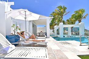 Coral Beach Club Villas & Marina