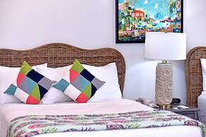 Coral Beach Club Villas & Marina