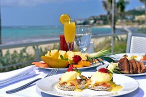 Coral Beach Club Villas & Marina