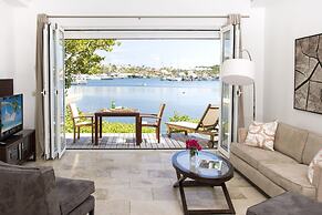 Coral Beach Club Villas & Marina