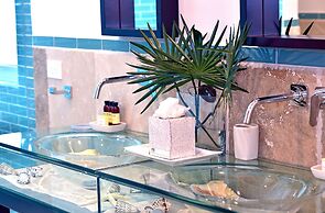 Coral Beach Club Villas & Marina