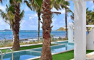 Coral Beach Club Villas & Marina