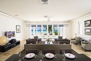 Coral Beach Club Villas & Marina