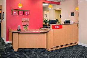 Towneplace Suites by Marriott Clinton at Joint Base Andrews