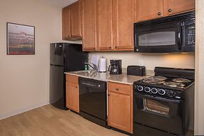 Towneplace Suites by Marriott Clinton at Joint Base Andrews