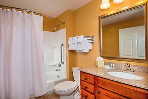 Towneplace Suites by Marriott Clinton at Joint Base Andrews