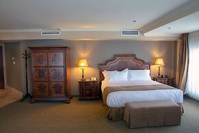 Hotel Brossard, an Ascend Collection Hotel