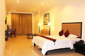 Almond Hotel Sothearos