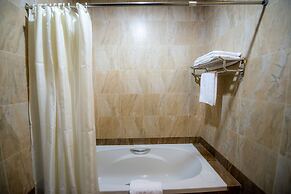 Almond Hotel Sothearos