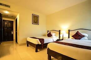 Almond Hotel Sothearos