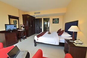 Almond Hotel Sothearos