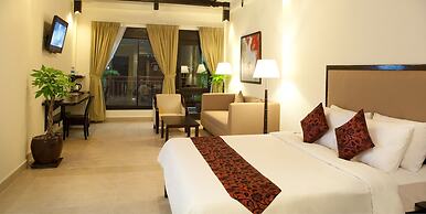 Almond Hotel Sothearos