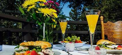 Spruce Hill Resort & Spa