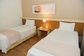 Astron Hotel Bauru by Nobile