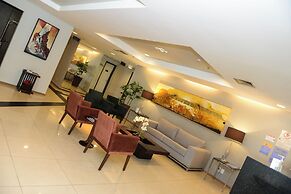 Astron Hotel Bauru by Nobile
