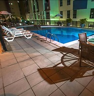Paradise Flat