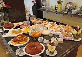 Carlton Plaza São José dos Campos