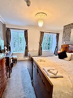 The North Cliff Hotel