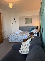 The North Cliff Hotel