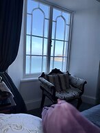 The North Cliff Hotel