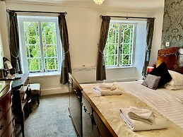 The North Cliff Hotel