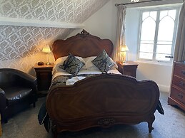 The North Cliff Hotel