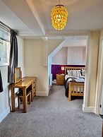 The North Cliff Hotel