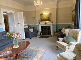 The North Cliff Hotel