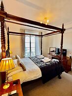 The North Cliff Hotel