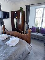The North Cliff Hotel
