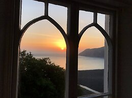 The North Cliff Hotel