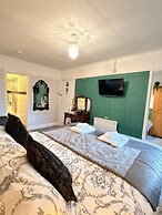 The North Cliff Hotel