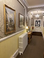 The North Cliff Hotel