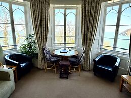 The North Cliff Hotel