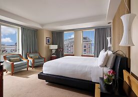 Battery Wharf Hotel, Boston Waterfront