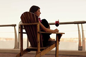 Battery Wharf Hotel, Boston Waterfront