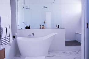 Asara Wine Estate & Hotel