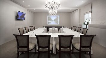 Asara Wine Estate & Hotel
