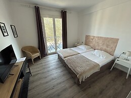 Hôtel Aiglon Bylitis