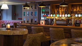 The Court Yard Hotel