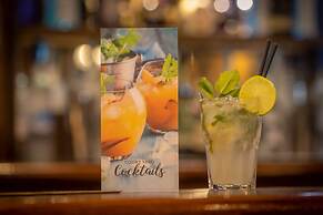 The Court Yard Hotel