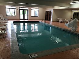 Wingate by Wyndham Dayton - Fairborn