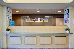 Motel 6 Grande Prairie, AB