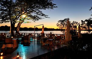 The David Livingstone Safari Lodge & Spa