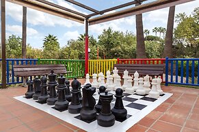 Los Amigos Beach Club