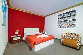 Paradice Hotel Luxury Suites