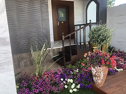 Paradice Hotel Luxury Suites