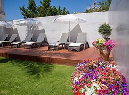 Paradice Hotel Luxury Suites