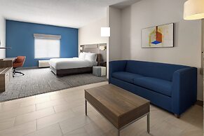 Holiday Inn Express & Suites Meriden by IHG